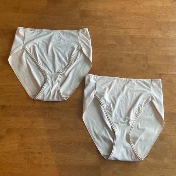 NWOT Set of 2 - Size Large Soma nude Vanishing Tummy® high-leg briefs - Picture 1 of 11